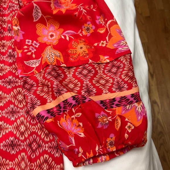 NWT Liverpool Los Angeles Red/Orange Print Top.  Sz. Lg. - Picture 11 of 16